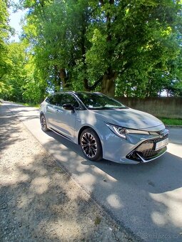 Toyota corolla gr sport - 6