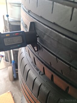 235/40r18 zánovní Michelin - 6
