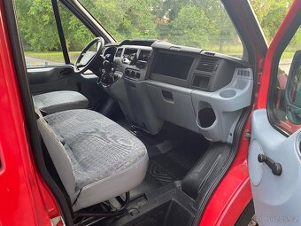 Ford Transit 6 míst - 6