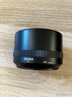 Objektiv SIGMA 105 mm f/2,8 EX DG OS HSM Macro pro Canon EF - 6