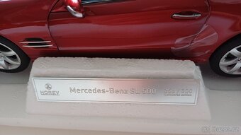 Norev 1/18 Mercedes SL 500 2003 limit 300 ks - 6
