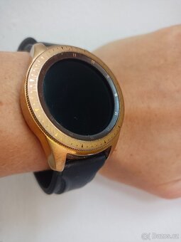 Chytré hodinky Samsung Galaxy Watch 42mm - 6
