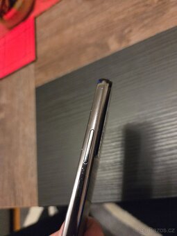 Samsung Galaxy S22 5G 256GB - 6