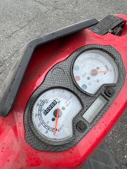 Skútr Loncin 50cc 2T - 6