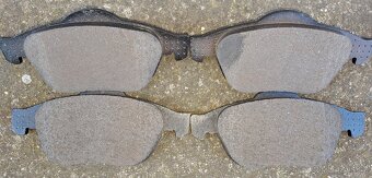 Sada brzdových destiček BREMBO P 68 032 - 6