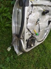 Subaru Legacy pravé zadní dveře - rv. 1998 - 2003 (1) - 6
