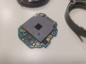 Náhradní díly na Samsung Galaxy Watch 4 Classic - 6