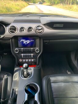 Ford Mustang 5.0 - 6