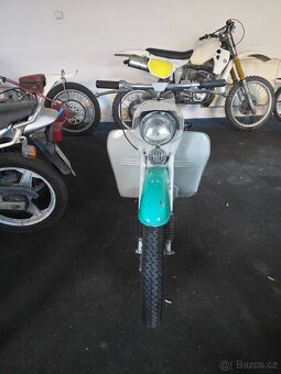 Jawa 220 - 6