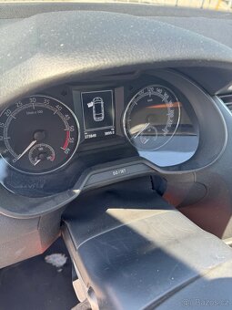 Škoda Octavia Combi 1,6TDI / 85kW ve výbavě Ambition plus - 6