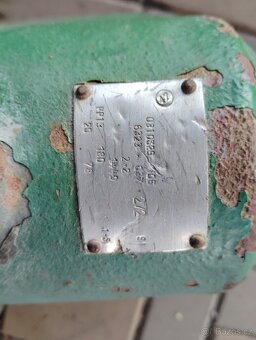Elektromotor s převodovkou - 6