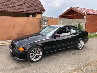 Bmw E36 coupe V8 - 6