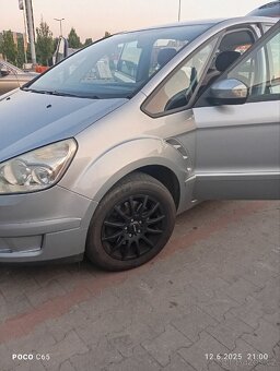 Ford s Max - 6