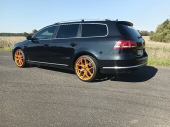 VW Passat B7 Combi 2.0 TDI 103 kW Highline - 6