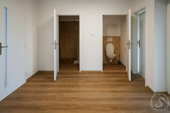 Pronájem bytu 4+1, 82 m2, Praha - 6