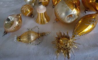 rezerv. vánoční ozdoby 70. a 80. léta – 15 ks - 6