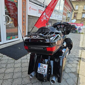 Harley-Davidson FLHTCU Electra Glide Ultra Classic - 6