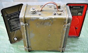Rádiová stanice R-105 – vojenská vysílačka - 6