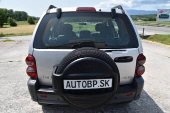 Jeep Cherokee 2.8 CRD 16V Limited A/T - 6
