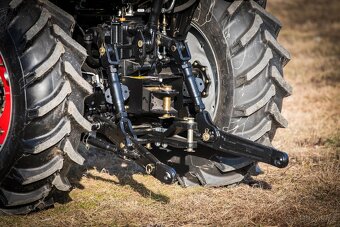 Prodam traktor HANWO HWB 604C, STAGE V, pohodlná kabina - 6