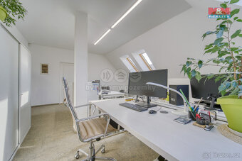 Prodej domu s kancelářemi a prodejnou, 215 m², Zeleneč - 6