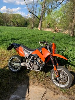 KTM LC4 640 supermoto - 6
