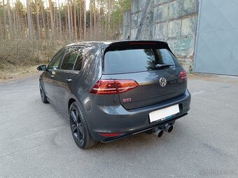Volkswagen Golf 7 GTi Performance 169kW/230PS šedá metalíza - 6