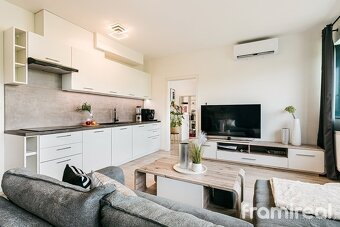 Prodej ateliéru 2+kk, 69 m2 + 7m2 terasa - Brno - Židenice - 6