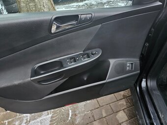 VW passat B6 2.0tdi 125kw
NOVÁ STK - 6
