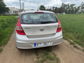 Hyundai i30 1.6 CRDi - 6