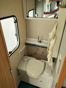 Karavan Sterckeman A4004 rv.1992 - 6