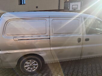 Hyundai H1 2.5 D4CB 2,5TD 103KW r.v. 2007 - 6