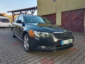 Superb 2.0 Tdi 103 kW DSG combi Elegance - 6