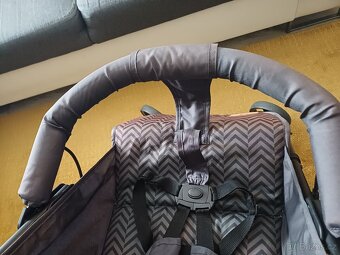 Golfový kočárek - 6