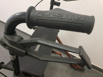 PROFI lehčené ALU chodítko čtyřkolové - 6