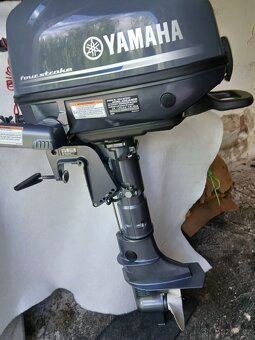 Lodní motor Yamaha 5Hp - 6