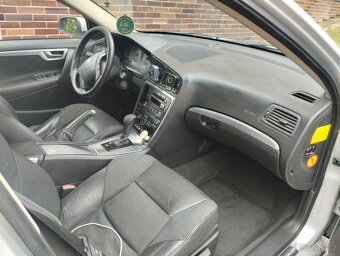 Volvo V70 D5 - 6