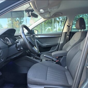 Škoda Octavia III FL Combi 1.6 TDI DSG Style Businessline - 6