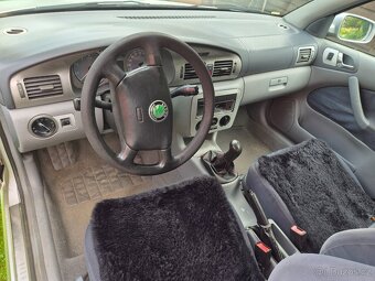 Škoda Octavia 1.6 kombi - 6