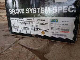 Brzdový kit 330mm 6-ti pístek - 6