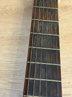 Klastická kytara Yamaha C40 se strapp buttons a pouzdrem - 6