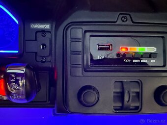 Elektrické autíčko Ford Super Duty 4x4 - 6