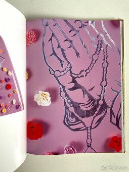 PASTA ONER (PODEPSÁNO) - THE GILDED AGE KATALOG / MAGAZÍN - 6