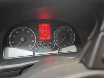 Volkswagen Touran 1.4 tsi 103kw r.v.2007 - 6