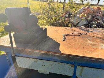 PRACOVNÍ MASIVNÍ STUL - 6