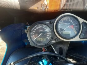 ZX9R rv. 99 - 6