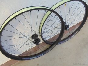 Nové Kvalitné Kolesá Beast Boost XD 27,5 + - 6