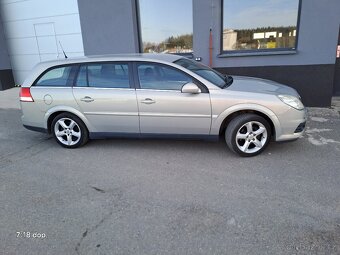 OPEL VECTRA 2.2i BENZÍN 114Kw, r.06,VELMI PĚKNÁ, PÚVOD ČR - 6