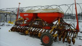 Sejačka ACCORD PNEUSEJ 6MT, - 6