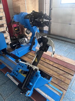 Nákladní zouvačka pneumatik do 26″ TMG - 6